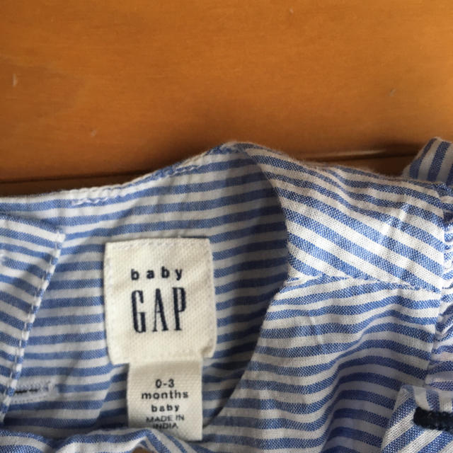 babyGAP(ベビーギャップ)のbaby GAP キッズ/ベビー/マタニティのベビー服(~85cm)(ロンパース)の商品写真