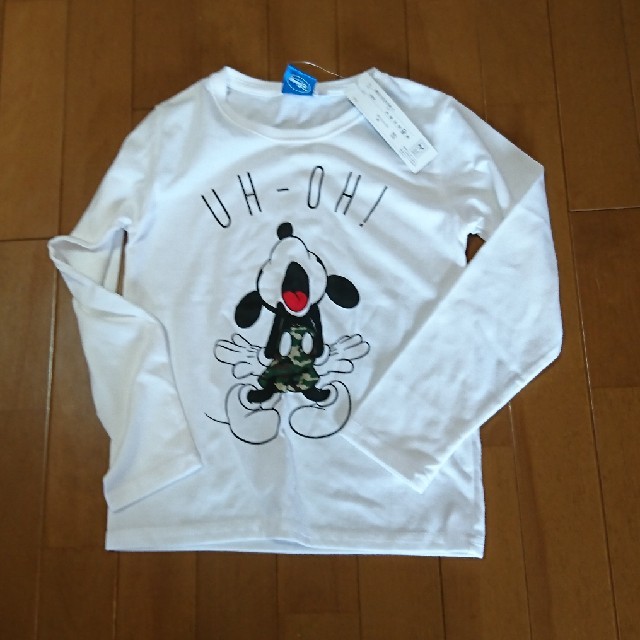 Disney(ディズニー)のミッキーロンT キッズ/ベビー/マタニティのキッズ服男の子用(90cm~)(Tシャツ/カットソー)の商品写真