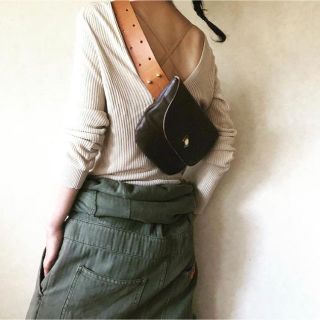 ビューティアンドユースユナイテッドアローズ(BEAUTY&YOUTH UNITED ARROWS)のchiiiibag  moon waist brown(ボディバッグ/ウエストポーチ)