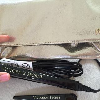 ヴィクトリアズシークレット(Victoria's Secret)のVS♡ストレートアイロン(その他)