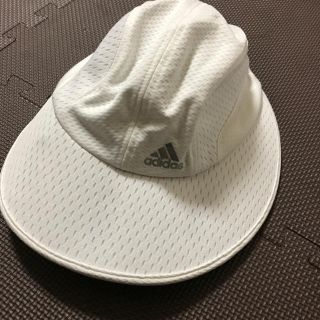 アディダス(adidas)のアディダス 白(キャップ)