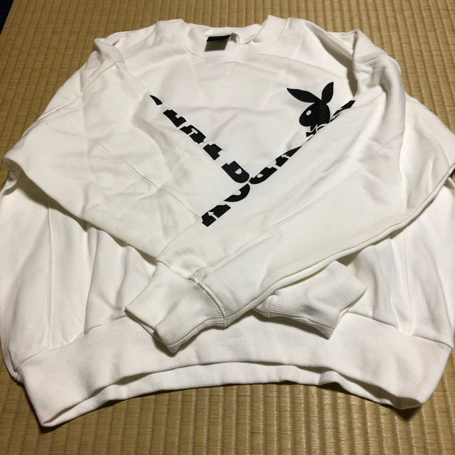 新品 playboy moussy コラボ　カットソー 白 スウェット トップス