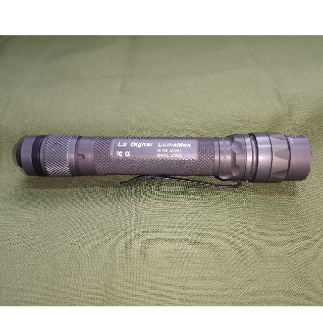 SUREFIRE(シュアファイア)のフラッシュライト SUREFIRE LumaMAX L2 Digital スポーツ/アウトドアのアウトドア(ライト/ランタン)の商品写真