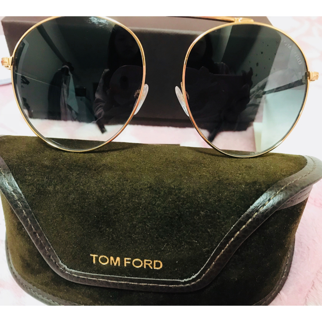 TOM FORD(トムフォード)のトムフォード サングラス レディースのファッション小物(サングラス/メガネ)の商品写真