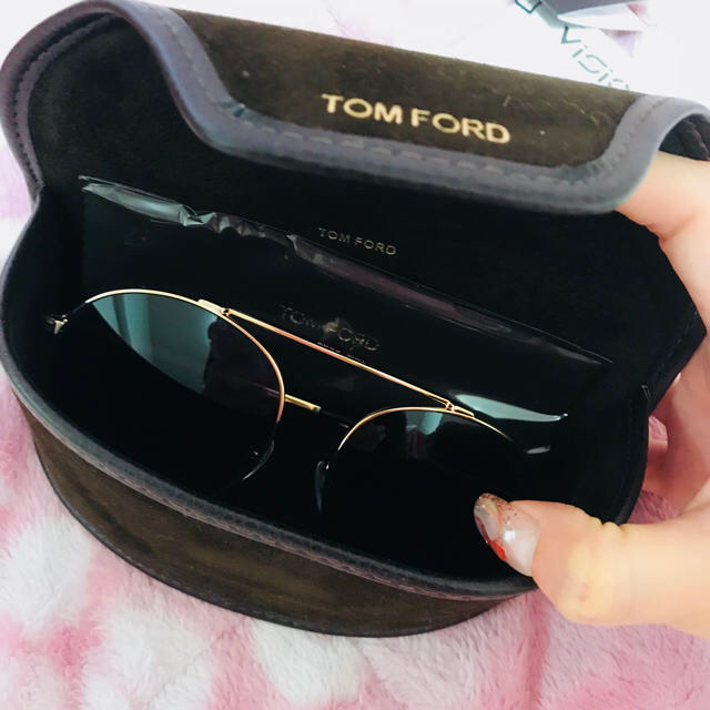 TOM FORD(トムフォード)のトムフォード サングラス レディースのファッション小物(サングラス/メガネ)の商品写真