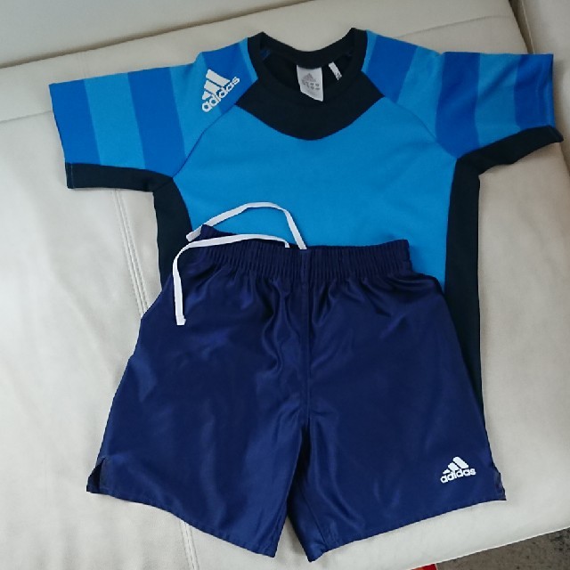 adidas(アディダス)の専用★adidas上下セット スポーツ/アウトドアのスポーツ/アウトドア その他(その他)の商品写真