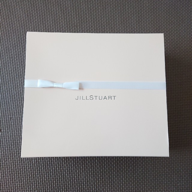 JILLSTUART(ジルスチュアート)のJILLSTUART タオルセット インテリア/住まい/日用品の日用品/生活雑貨/旅行(タオル/バス用品)の商品写真