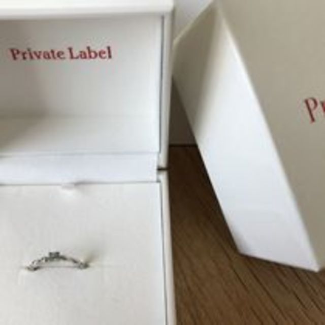 PRIVATE LABEL(プライベートレーベル)のPrivate Label　9号サイズ　18Kホワイトゴールド　　 レディースのアクセサリー(リング(指輪))の商品写真