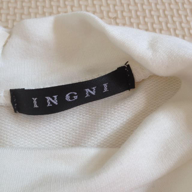 INGNI(イング)のINGNI♡ハート♡くり抜き♡ レディースのトップス(Tシャツ(半袖/袖なし))の商品写真