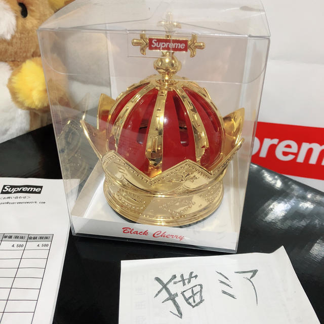 Supreme(シュプリーム)のsupreme Crown Air Freshener 値下げ‼️ コスメ/美容のリラクゼーション(お香/香炉)の商品写真