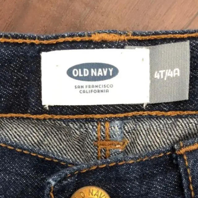 Old Navy(オールドネイビー)のオールドネイビー デニムショートパンツ 100 キッズ/ベビー/マタニティのキッズ服女の子用(90cm~)(パンツ/スパッツ)の商品写真