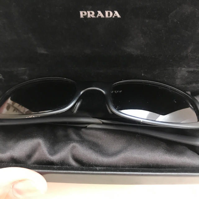 PRADA(プラダ)のプラダのサングラス prada メンズのファッション小物(サングラス/メガネ)の商品写真