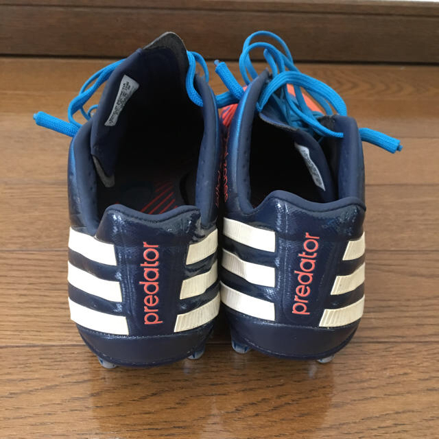 adidas(アディダス)の専用☆最終処分価格！大幅値下げ！アディダスサッカースパイクSG　25 センチ スポーツ/アウトドアのサッカー/フットサル(シューズ)の商品写真