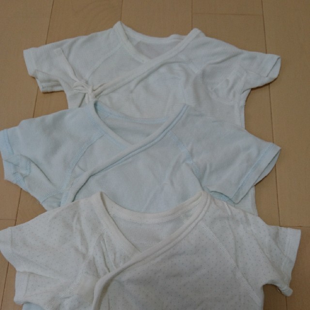 MUJI (無印良品)(ムジルシリョウヒン)の新生児肌着 無印良品 80 キッズ/ベビー/マタニティのベビー服(~85cm)(肌着/下着)の商品写真