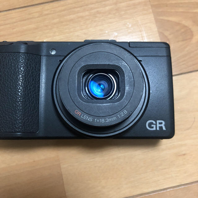 RICOH(リコー)のリコー GR APS-C  ☆4/30までの出品☆ スマホ/家電/カメラのカメラ(コンパクトデジタルカメラ)の商品写真