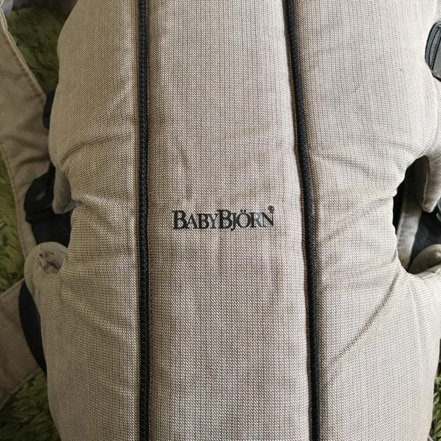 BABYBJORN(ベビービョルン)のベビービョルン 抱っこ紐 キッズ/ベビー/マタニティの外出/移動用品(抱っこひも/おんぶひも)の商品写真