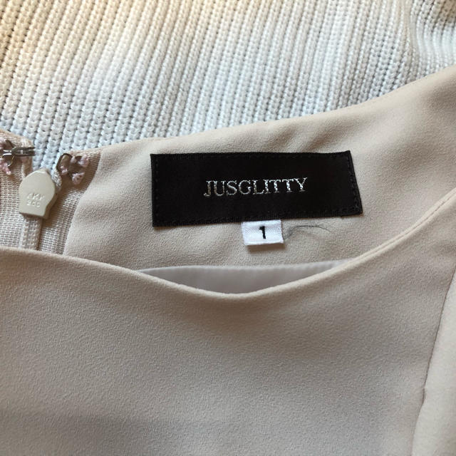 JUSGLITTY(ジャスグリッティー)のJUSGLITTY お呼ばれワンピース レディースのワンピース(ひざ丈ワンピース)の商品写真