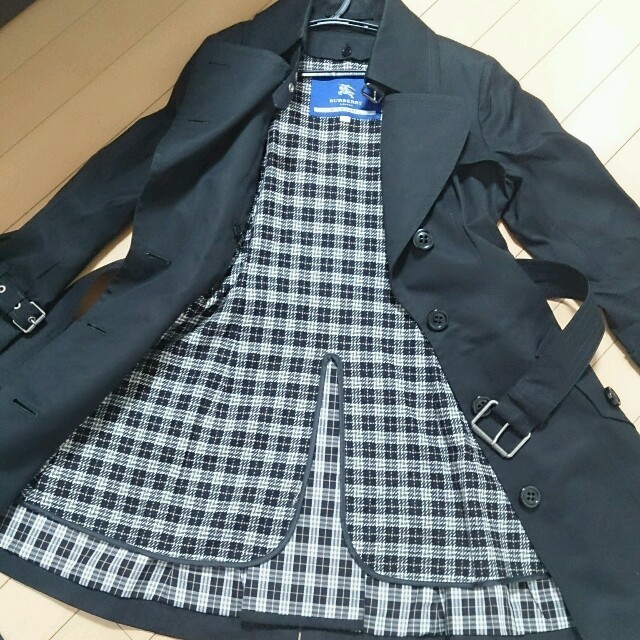 BURBERRY(バーバリー)の美品 バーバリー ブルーレーベル コート レディースのジャケット/アウター(トレンチコート)の商品写真