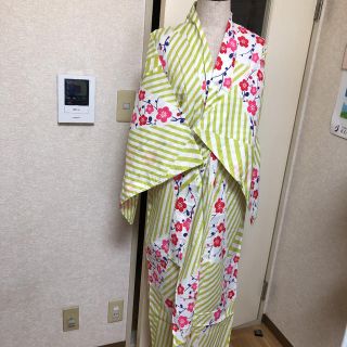 まーぶる様専用 浴衣 黄緑色のボーダー 格子柄 梅の花(浴衣)