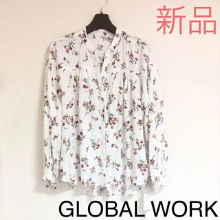 グローバルワーク(GLOBAL WORK)の新品 未使用 グローバルワーク 花柄 ブラウス(シャツ/ブラウス(長袖/七分))