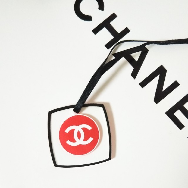 CHANEL(シャネル)の【CHANEL】新品シャネル チャーム エンタメ/ホビーのコレクション(ノベルティグッズ)の商品写真