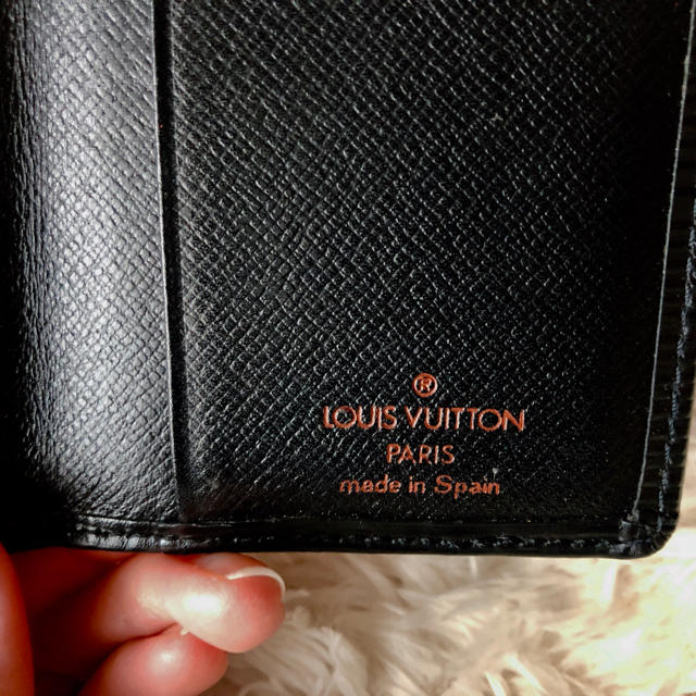 LOUIS VUITTON(ルイヴィトン)のルイヴィトン エピ カードケース メンズのファッション小物(名刺入れ/定期入れ)の商品写真