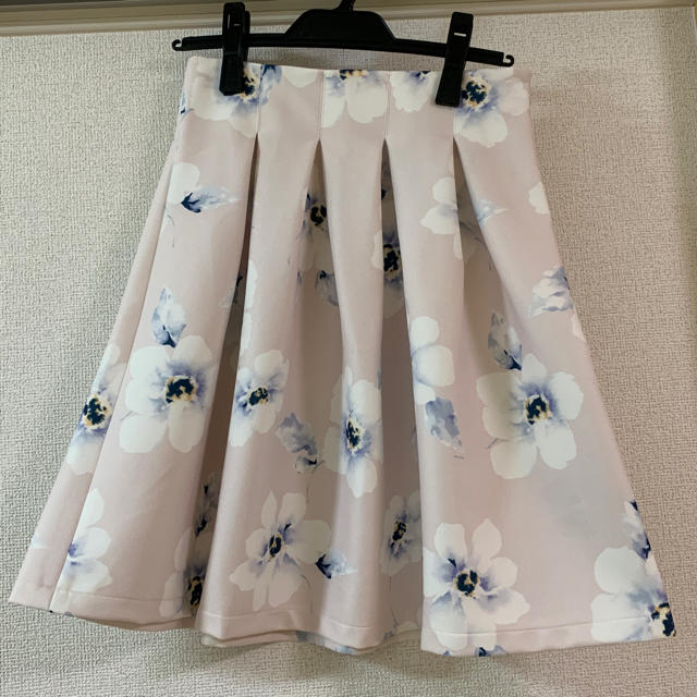 titty&co(ティティアンドコー)のティティアンドコー 花柄スカート レディースのスカート(ミニスカート)の商品写真