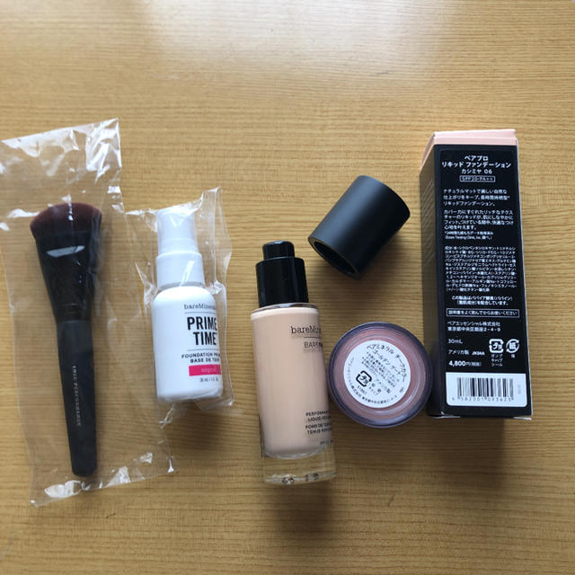 bareMinerals(ベアミネラル)のベアミネラル リキッドファンデーション他 コスメ/美容のベースメイク/化粧品(ファンデーション)の商品写真