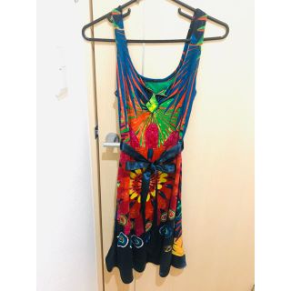 デシグアル(DESIGUAL)の新品☆デシグアル 派手柄ワンピース(ひざ丈ワンピース)