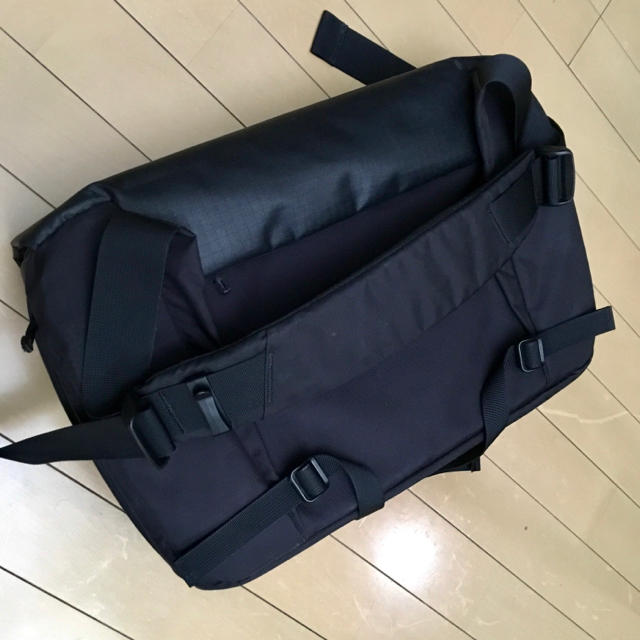 ARC'TERYX(アークテリクス)のアークテリクス フィックス9 メッセンジャーバッグ(中古) メンズのバッグ(メッセンジャーバッグ)の商品写真