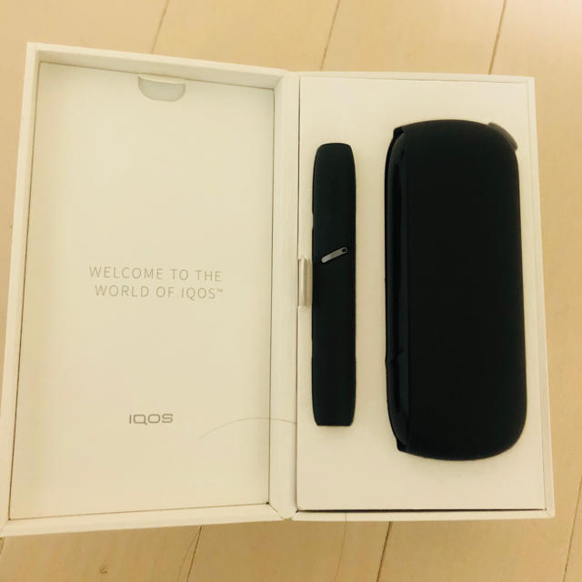 IQOS(アイコス)のIQOS3  メンズのファッション小物(タバコグッズ)の商品写真