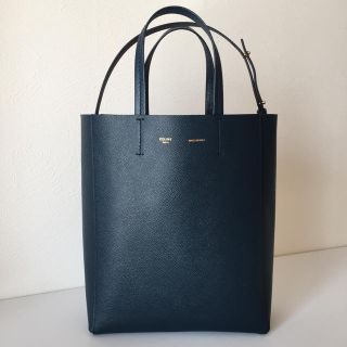 セリーヌ(celine)の新品未使用 CELINE スモールカバ ネイビー(ショルダーバッグ)