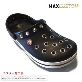 クロックス(crocs)のクロックス crocs パンク カスタム 黒 サイズ22～30cm 新品(サンダル)