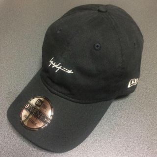 ヨウジヤマモト(Yohji Yamamoto)のヨウジヤマモト NEW ERA キャップ(キャップ)