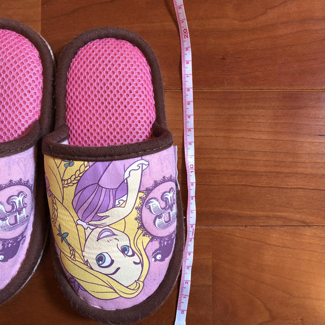Disney(ディズニー)のスリッパ キッズ/ベビー/マタニティのキッズ靴/シューズ(15cm~)(スリッパ)の商品写真