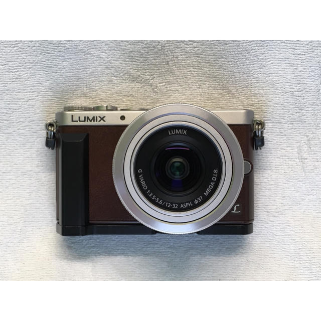 【製品保証付】LUMIX  GM1【送料無料】 スマホ/家電/カメラのカメラ(ミラーレス一眼)の商品写真