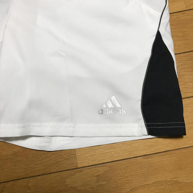 adidas(アディダス)の新品 タグ付き adidas ショートパンツM スポーツ/アウトドアのテニス(ウェア)の商品写真