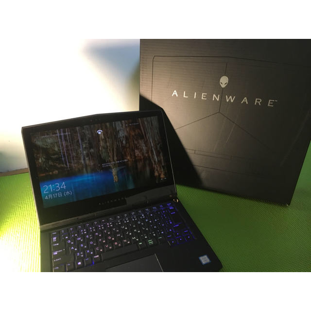 DELL - Alienware 13 R3 QHD (2560×1440)