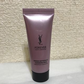 イヴサンローランボーテ(Yves Saint Laurent Beaute)の【イブサンローラン YSL ミニ洗顔フォーム 未使用】(洗顔料)