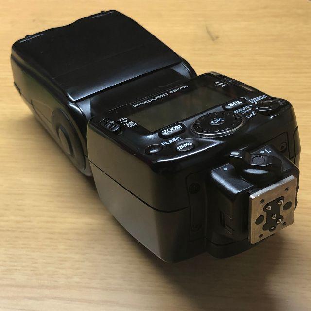 Nikon フラッシュ スピードライト SB-700　中古 スマホ/家電/カメラのカメラ(ストロボ/照明)の商品写真