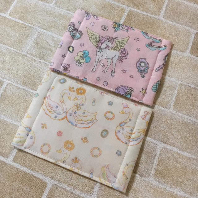 ハンドメイド♡ダブルガーゼ♡子供マスク♡ゆめかわ♡2枚set♡ ハンドメイドのキッズ/ベビー(外出用品)の商品写真