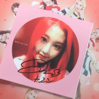 momoland ナユン 直筆サイン入り ステッカーの通販 by koko's shop|ラクマ