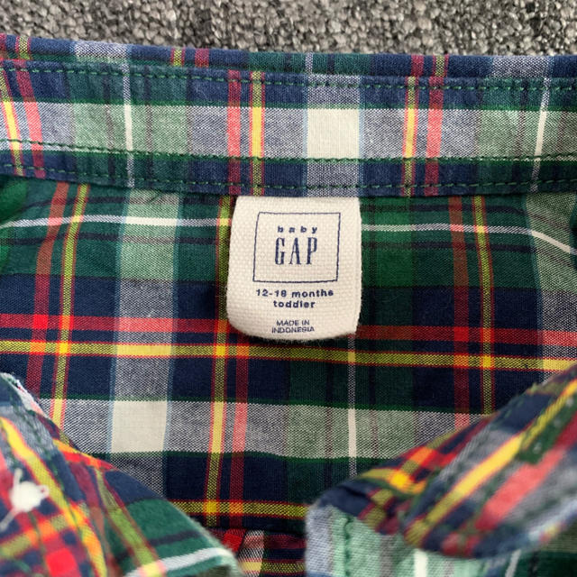 babyGAP(ベビーギャップ)の【未使用】baby  GAP 長袖シャツ2枚 キッズ/ベビー/マタニティのベビー服(~85cm)(シャツ/カットソー)の商品写真