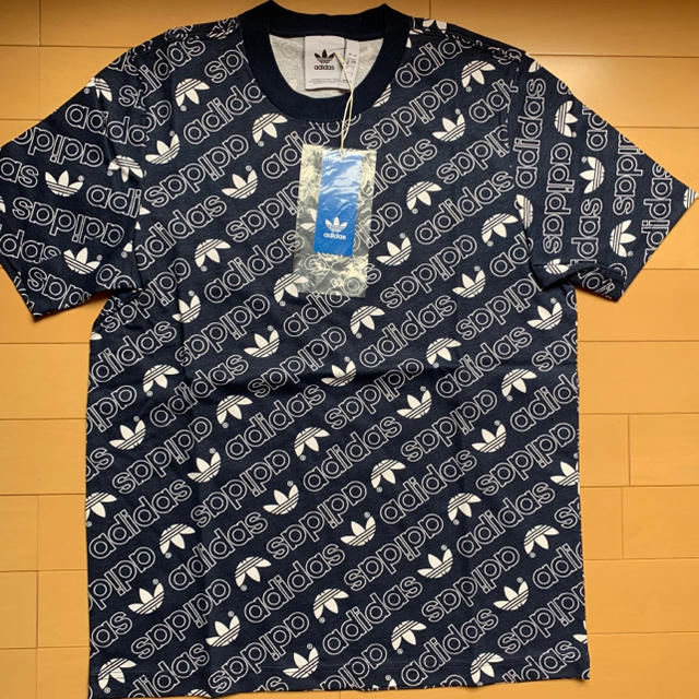 adidas(アディダス)のadidas アディダス メンズ オリジナルス Tシャツ MONOGRAM メンズのトップス(Tシャツ/カットソー(半袖/袖なし))の商品写真