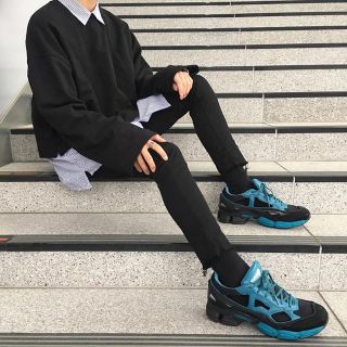 ラフシモンズ(RAF SIMONS)のreplicant ozweego 26.5(スニーカー)