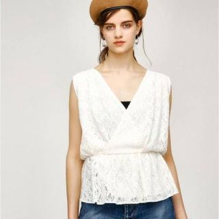 マウジー(moussy)のMOUSSY◆タグ付新品レースノースリーブトップス(カットソー(半袖/袖なし))