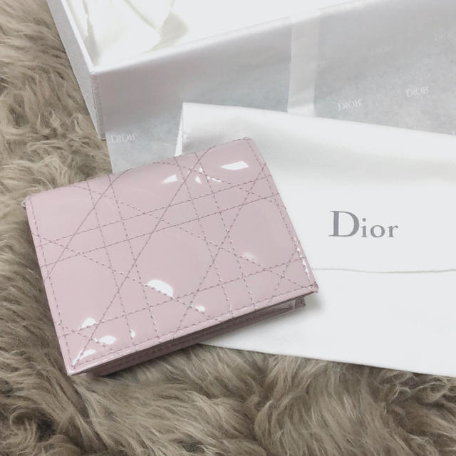 Christian Dior - 新作ディオール カーフスキン Lady Dior ウォレット