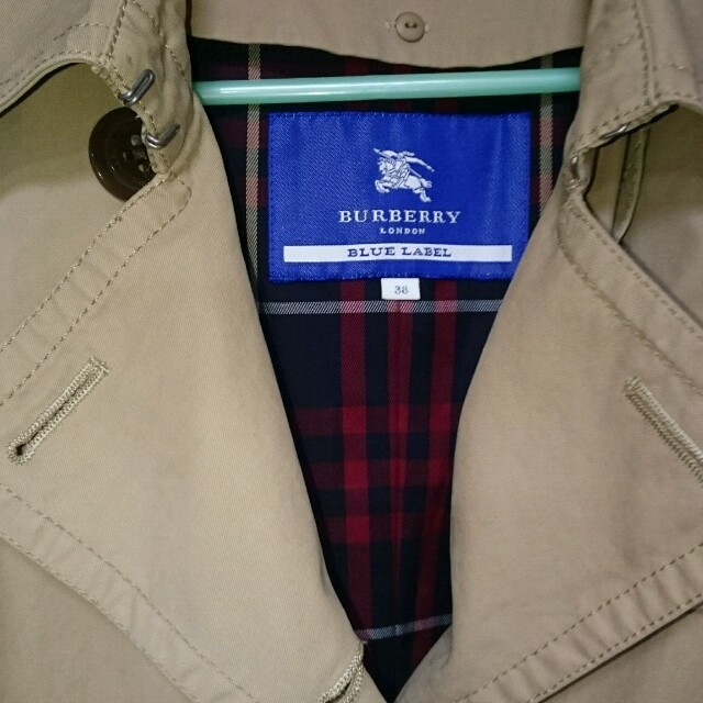 BURBERRY(バーバリー)のBURBERRY トレンチコート レディースのジャケット/アウター(トレンチコート)の商品写真