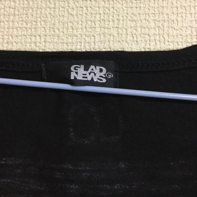 GLAD NEWS(グラッドニュース)のGLADNEWS レディースのトップス(Tシャツ(長袖/七分))の商品写真