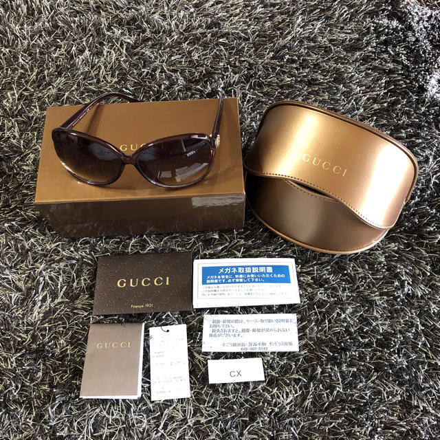 Gucci(グッチ)の【ご専用品】Gucci❤︎サングラス レディースのファッション小物(サングラス/メガネ)の商品写真